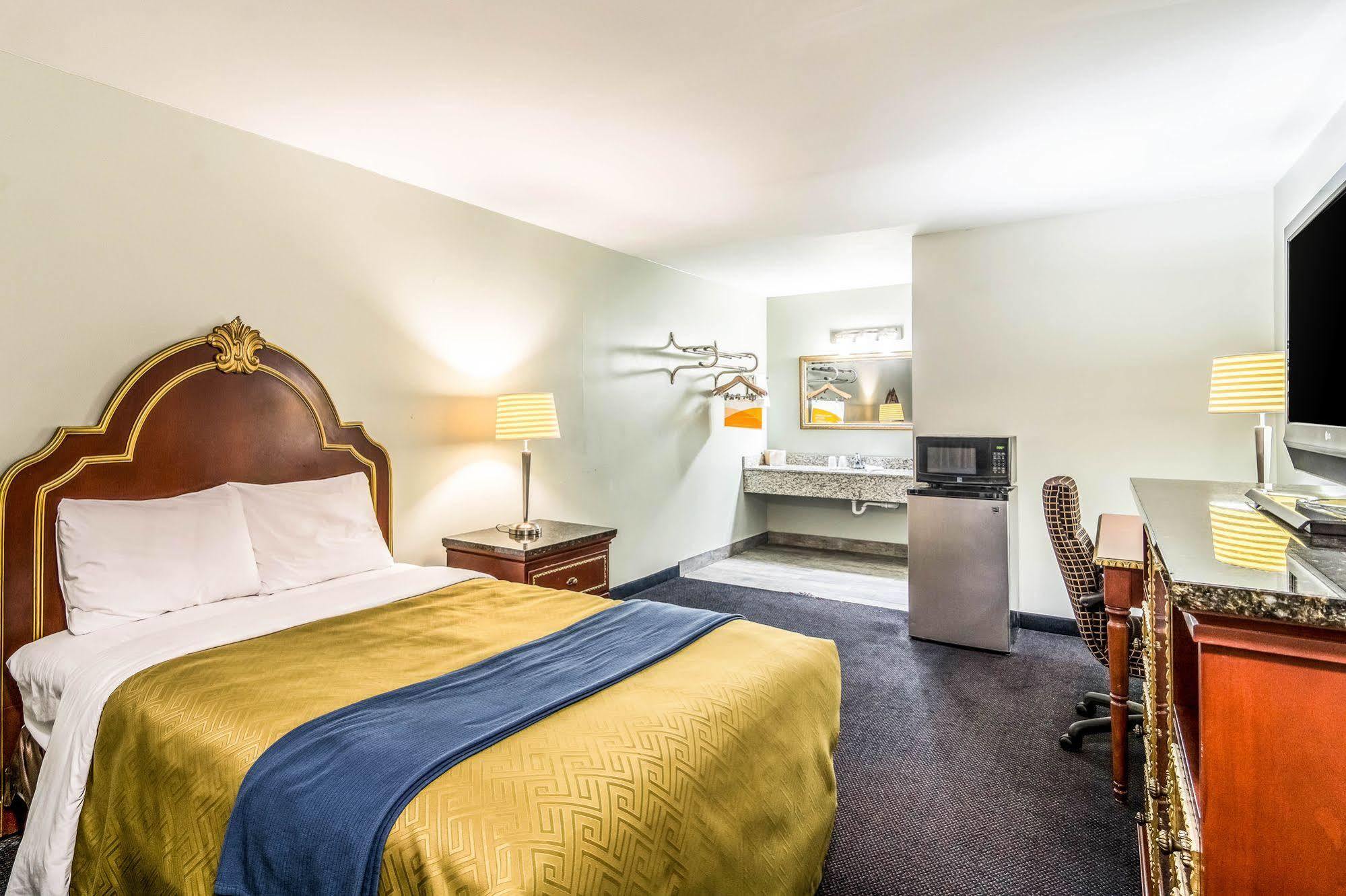 Rodeway Inn Портідж Екстер'єр фото
