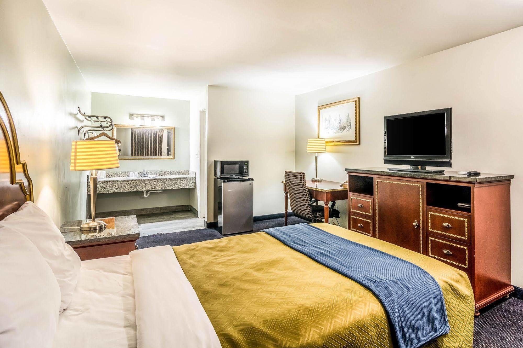Rodeway Inn Портідж Екстер'єр фото